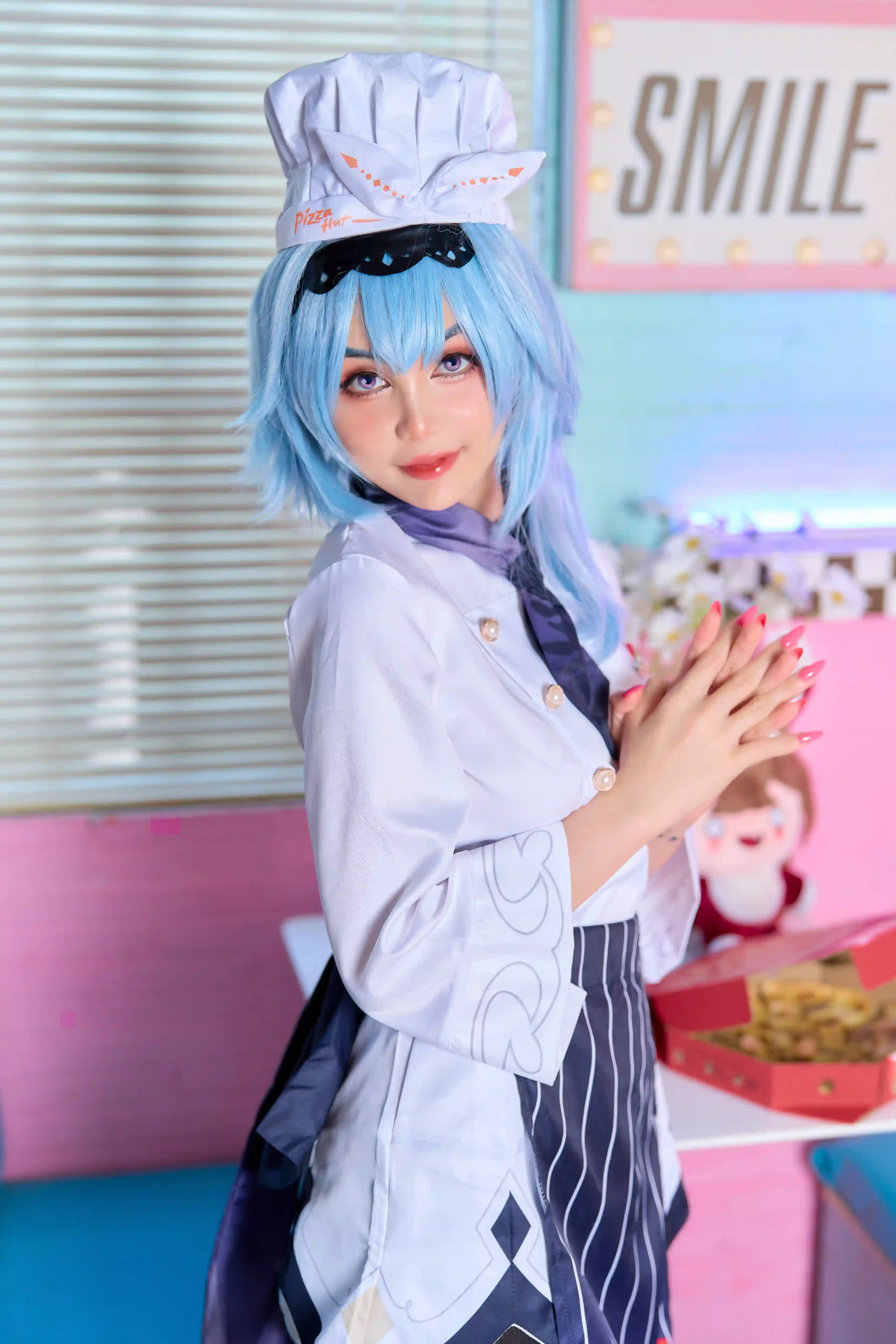 Joyce (Joyce Lin2x) cosplay Eula Pizza - Genshin Impact (1).webp