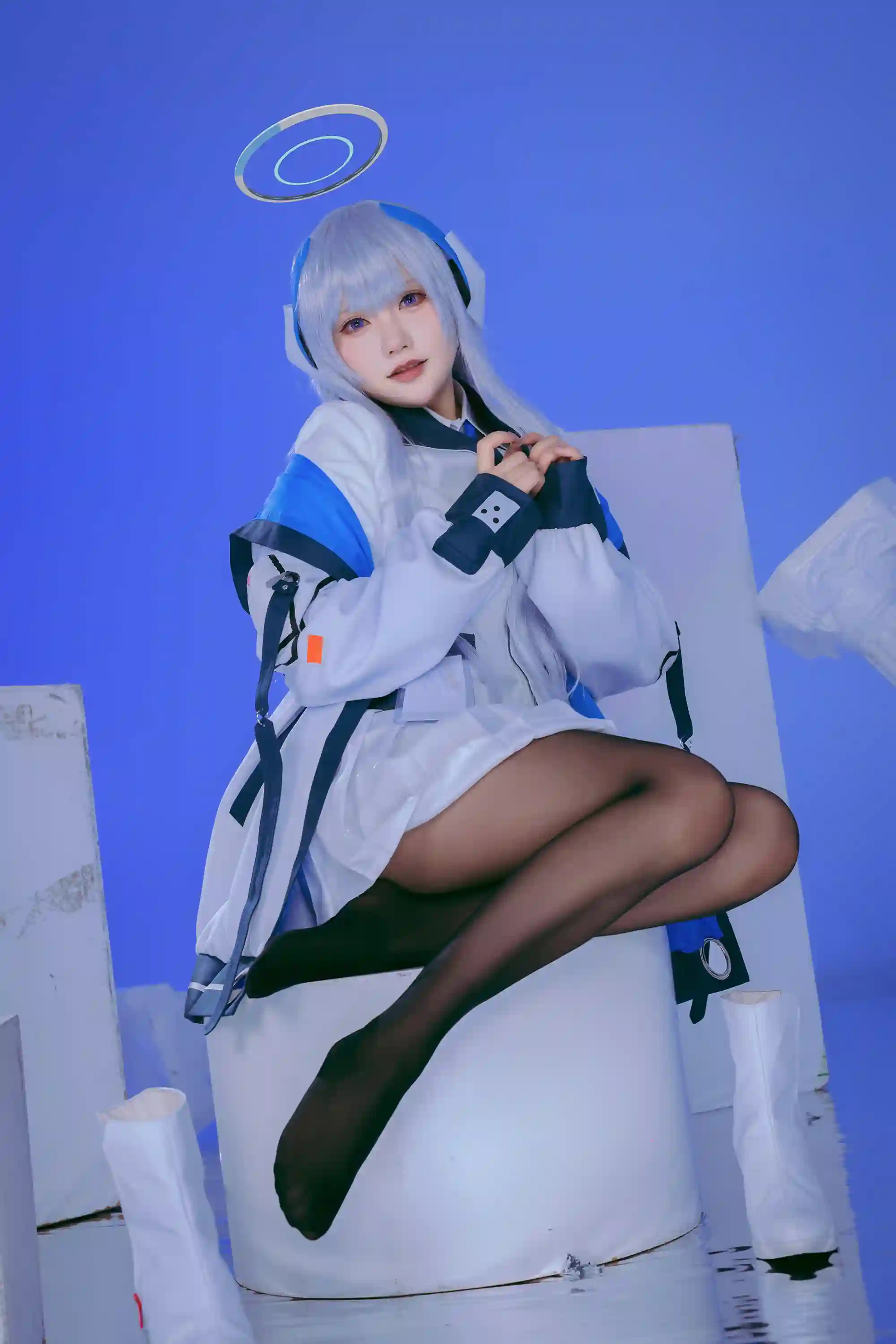 是一只熊仔吗 (Shi yi zhixiong zi ma) cosplay Ushio Noa - Blue Archive (11).webp