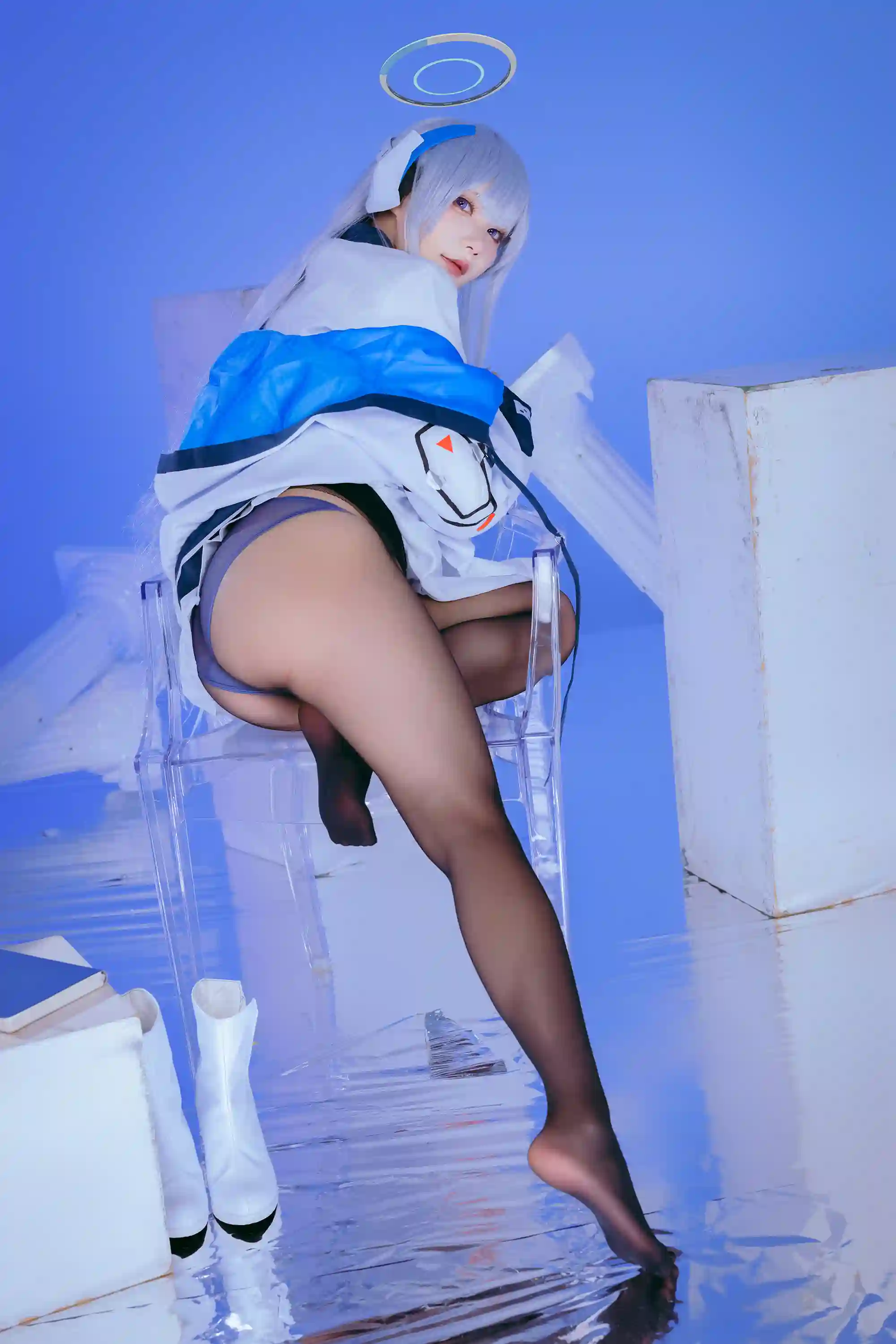 是一只熊仔吗 (Shi yi zhixiong zi ma) cosplay Ushio Noa - Blue Archive (14).webp