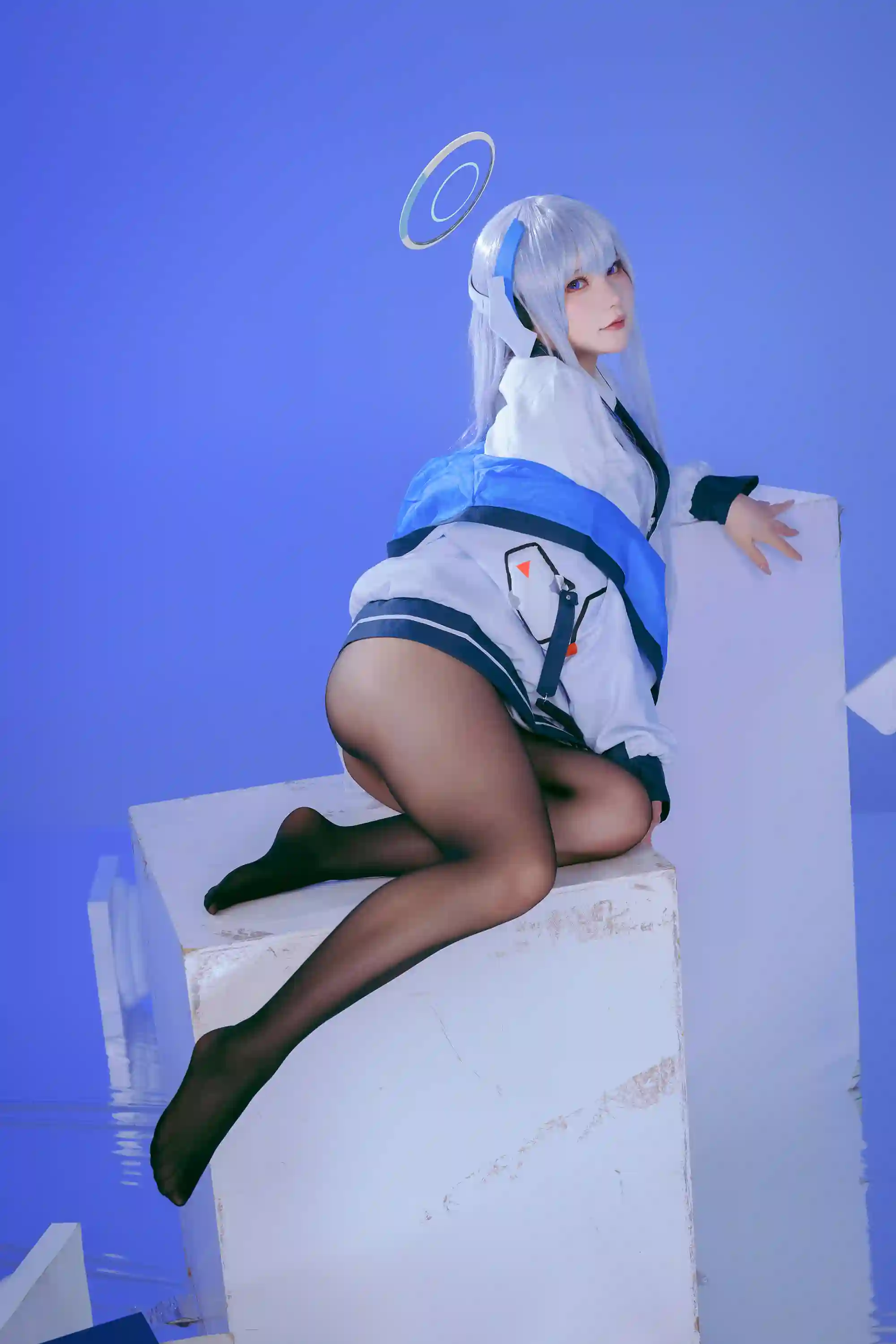 是一只熊仔吗 (Shi yi zhixiong zi ma) cosplay Ushio Noa - Blue Archive (25).webp