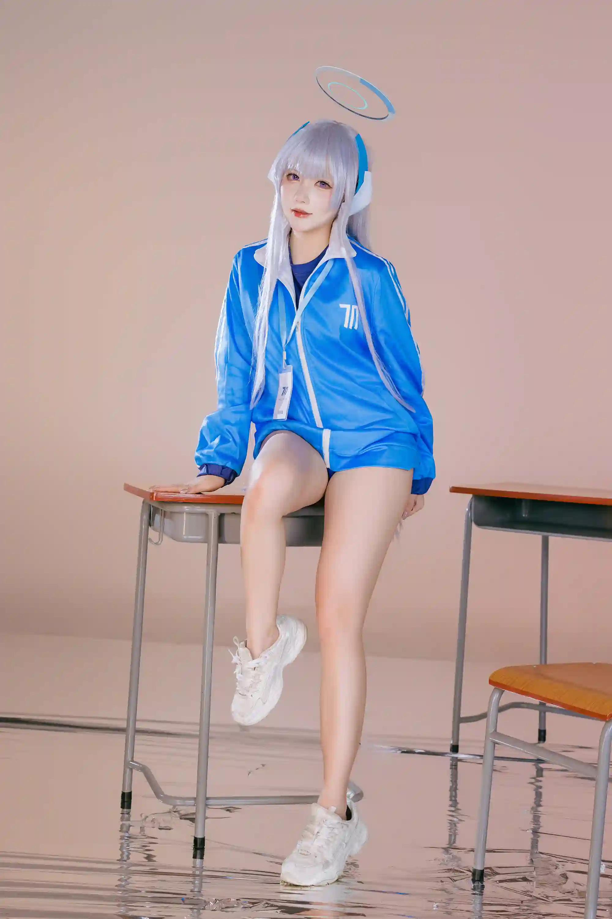 是一只熊仔吗 (Shi yi zhixiong zi ma) cosplay Ushio Noa - Blue Archive (51).webp