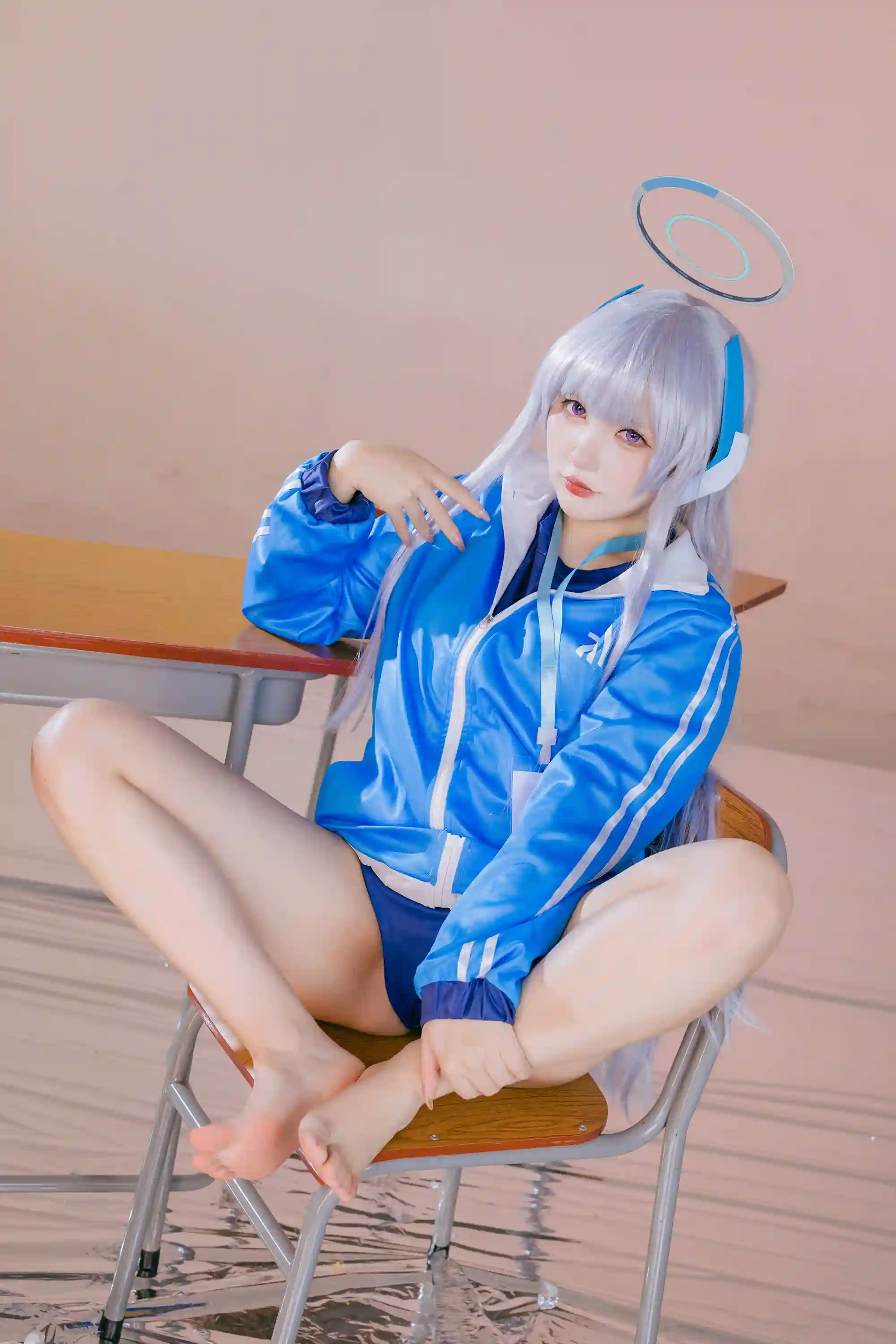 是一只熊仔吗 (Shi yi zhixiong zi ma) cosplay Ushio Noa - Blue Archive (62).webp