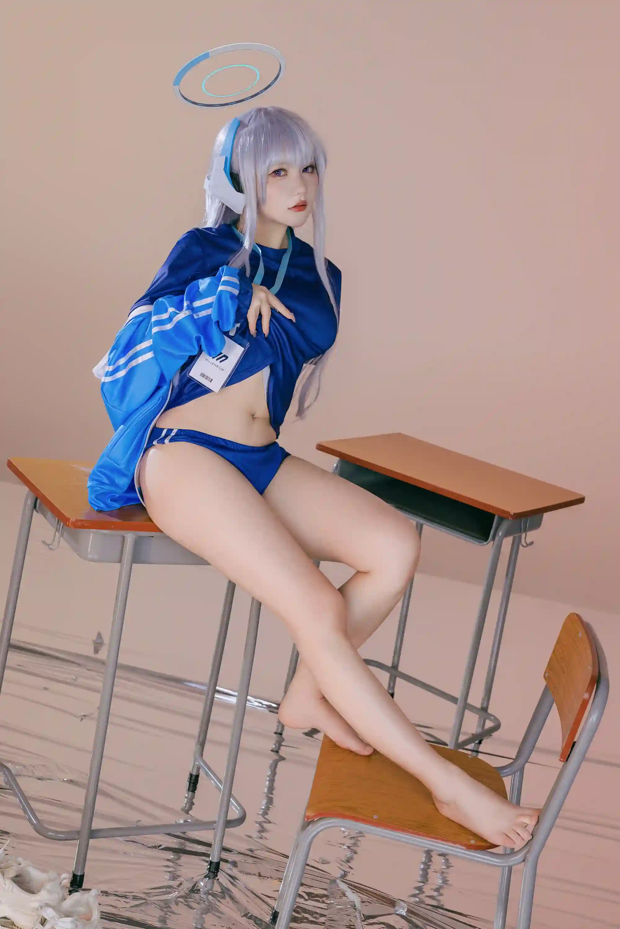 是一只熊仔吗 (Shi yi zhixiong zi ma) cosplay Ushio Noa - Blue Archive (75).webp