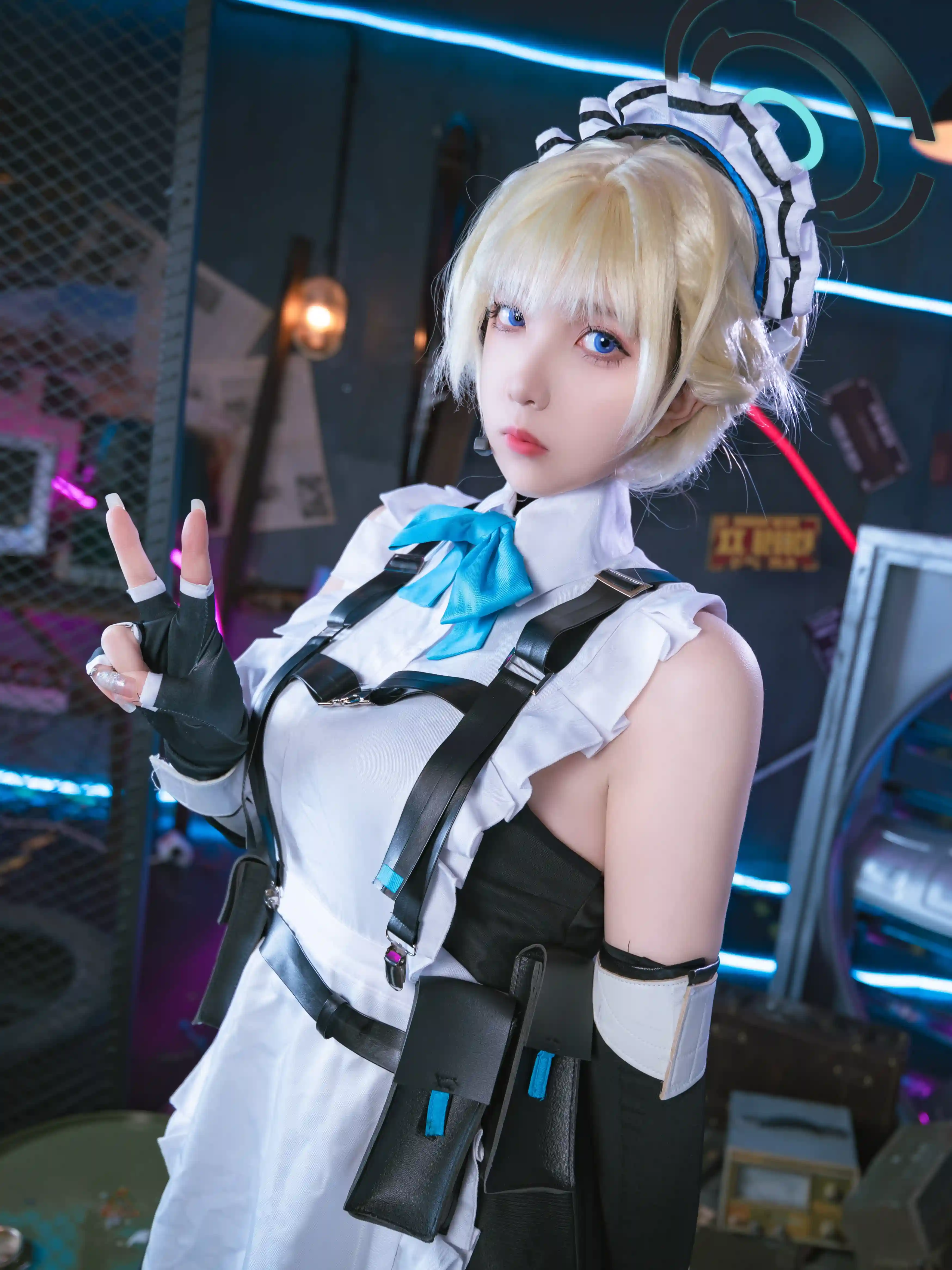 小和甜酒 (xiaohetianjiu) cosplay Asuma Toki - Blue Archive (2).webp