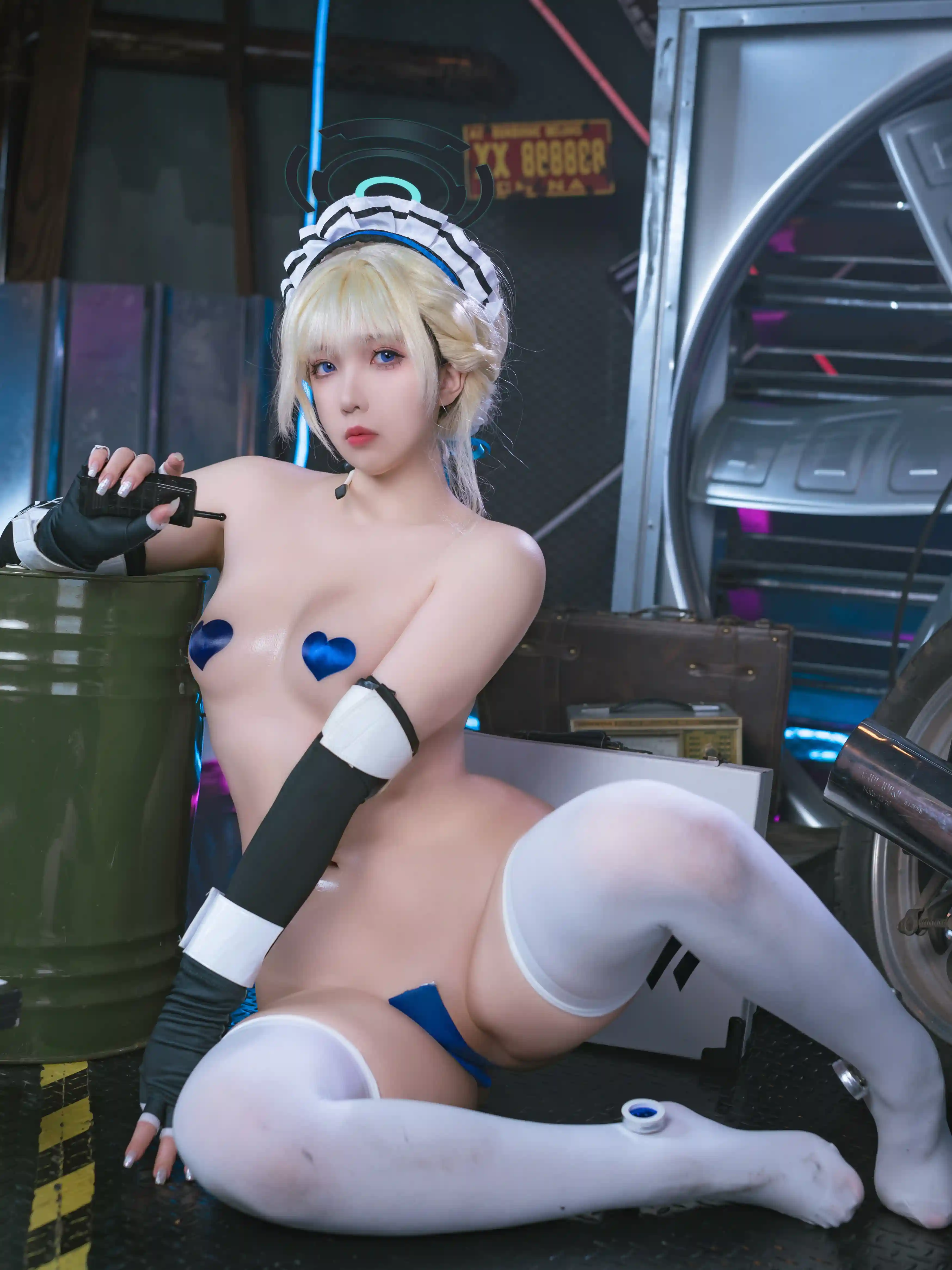 小和甜酒 (xiaohetianjiu) cosplay Asuma Toki - Blue Archive (27).webp