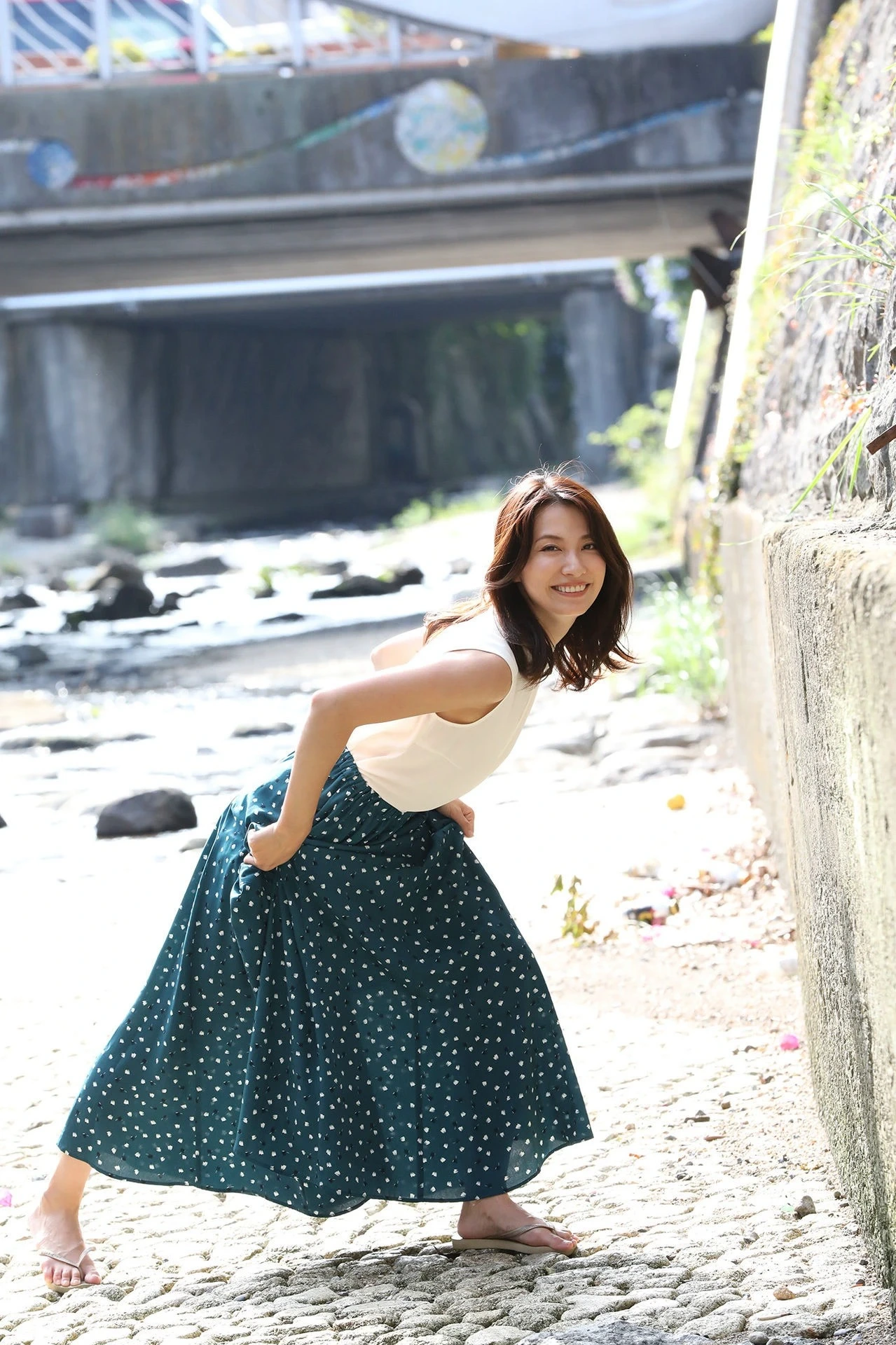 Rei Toda 戸田れい, 週刊ポストデジタル写真集 「夢なら醒めないで」 Set.02-Everia club